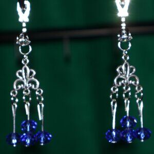 Handmade Clip-On Earrings - BEAUTIFUL 8 Blue Crystal Beads - COT 37